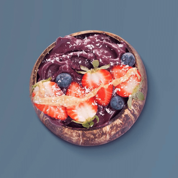 Discover heatlhy and easy açaí recipes to create mixed berries açaí bowl